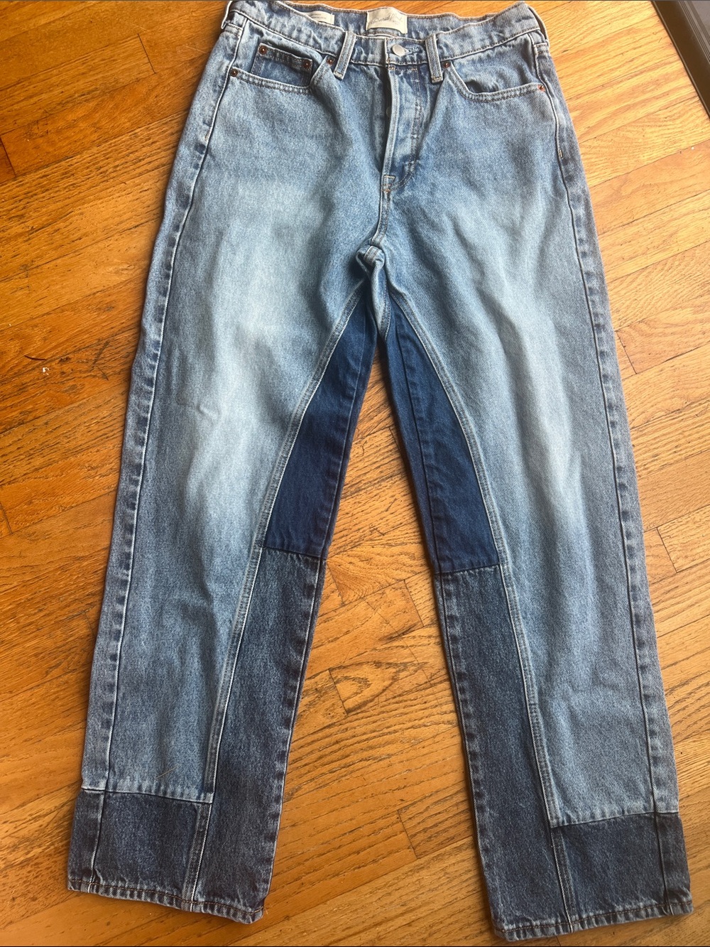 Universal Thread womens Two-Tone Light and Dark Blue patchwork Straight Jeans 4R